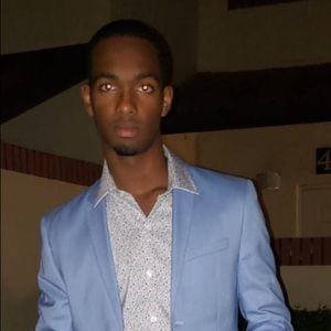 Meet your Posher, Dujuan